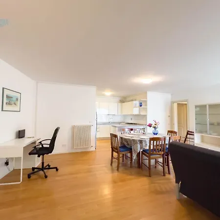 Апартаменты Cattedrale 5 Tirabora Short Rent *