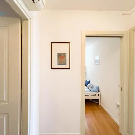 Cattedrale 5 Tirabora Short Rent Апартаменты *