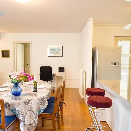 Cattedrale 5 Tirabora Short Rent *