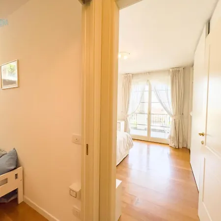 Apartman Cattedrale 5 Tirabora Short Rent *