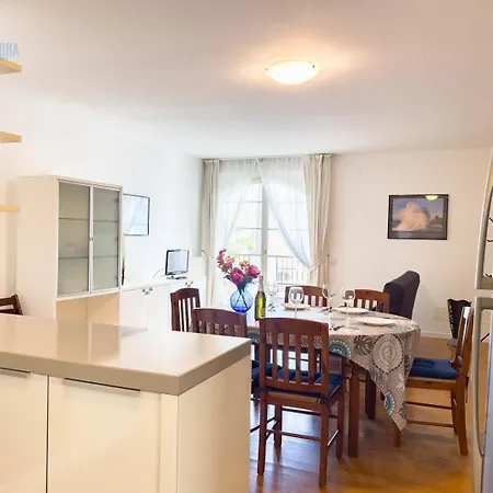 Cattedrale 5 Tirabora Short Rent Apartman *