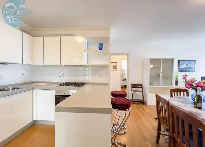 Cattedrale 5 Tirabora Short Rent Apartment *